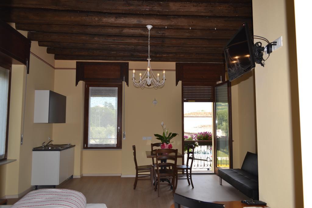 Locanda La Sosta Cavaion Veronese Habitación foto
